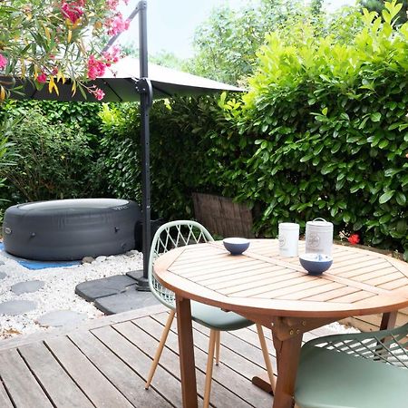 Ideal Couple Jacuzzi Et Jolie Cour Interieure Тулуза Екстер'єр фото